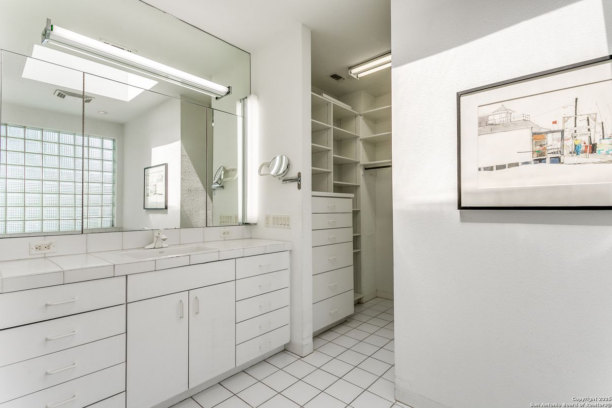 Bathroom, Dual Sink Vanities, Interior, Walk-in Closets