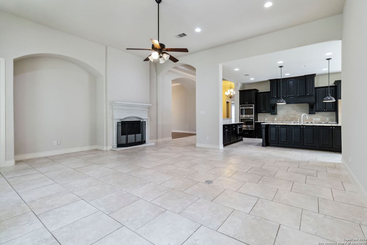 Fireplace, Interior, Kitchen, Pendant Lights, Recessed Lighting