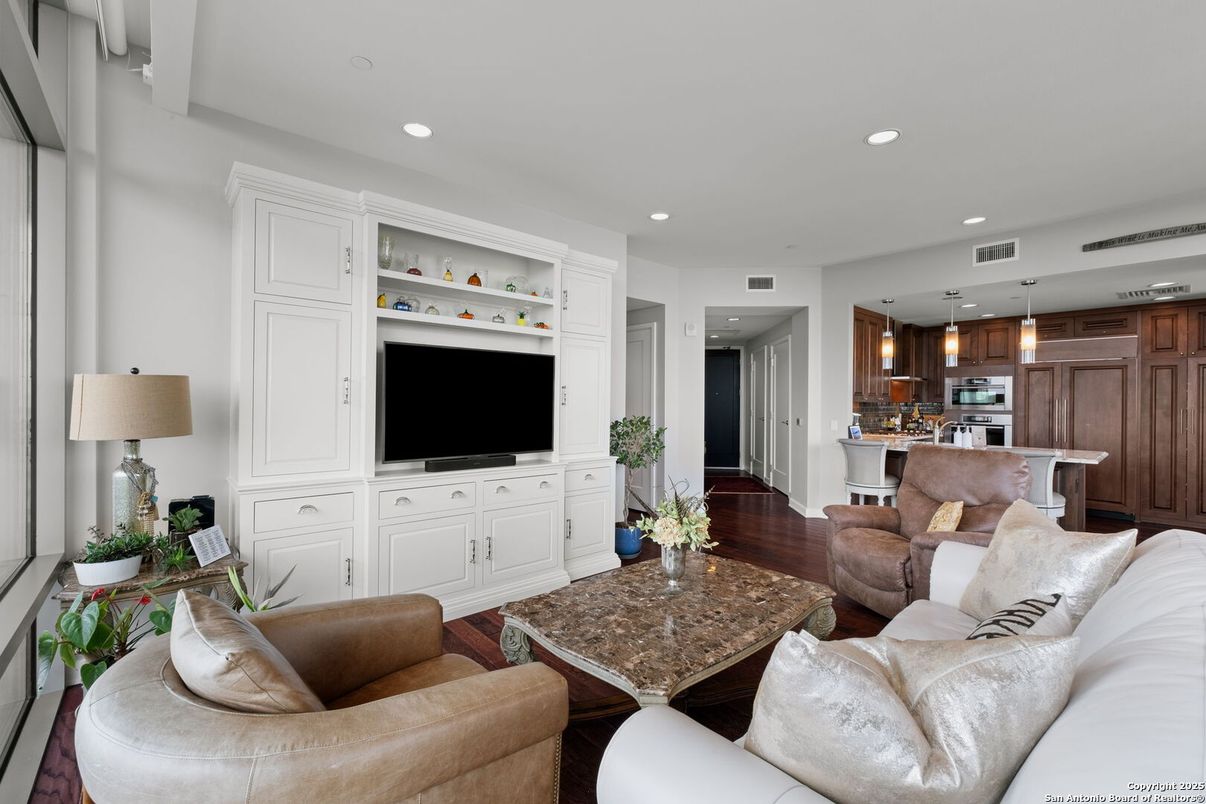 Interior, Kitchen, Living room, Pendant Lights, Recessed Lighting, Wood Texture Flooring