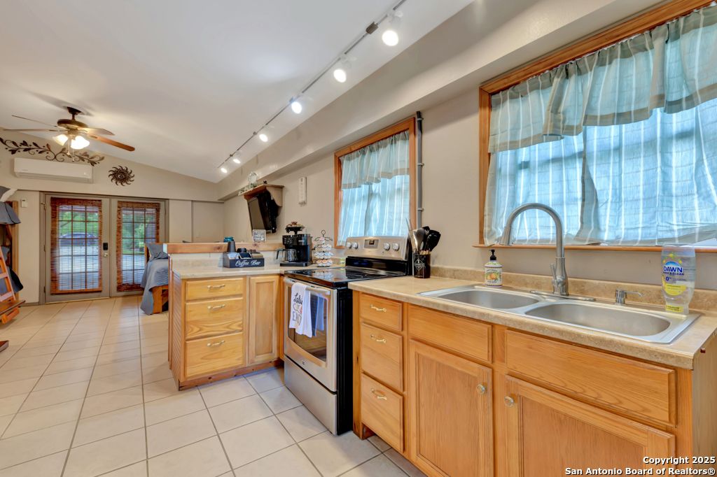 Interior, Kitchen