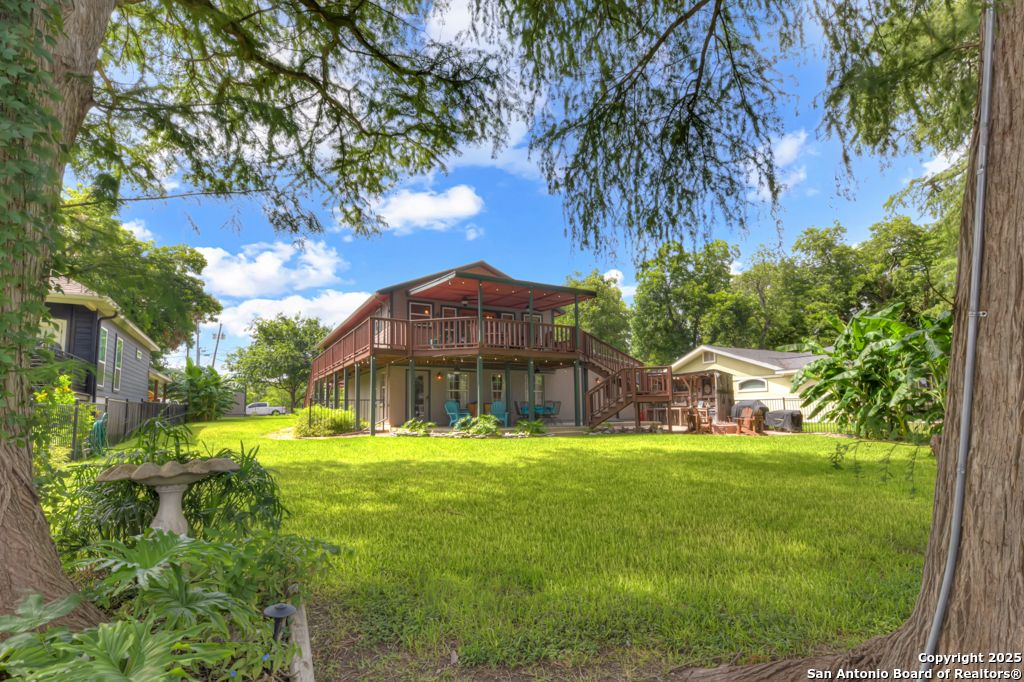 Backyard, Exterior