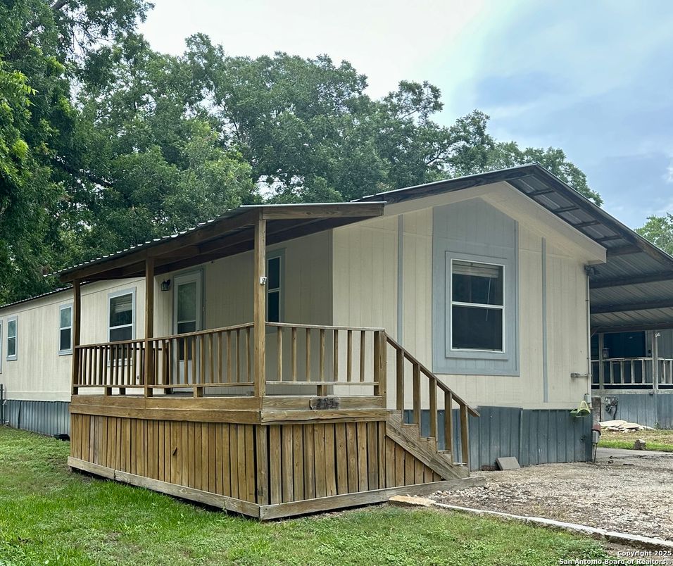 Exterior, Hot Tub