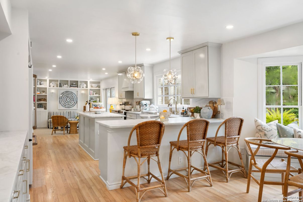 Interior, Kitchen, Pendant Lights, Recessed Lighting, Wood Texture Flooring