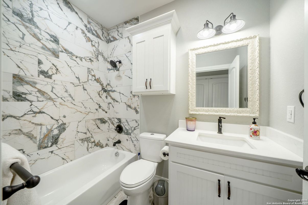Bathroom, Interior, Marble Walls