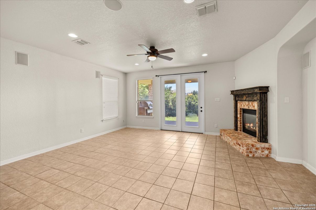 Empty room, Fireplace, Interior, Recessed Lighting