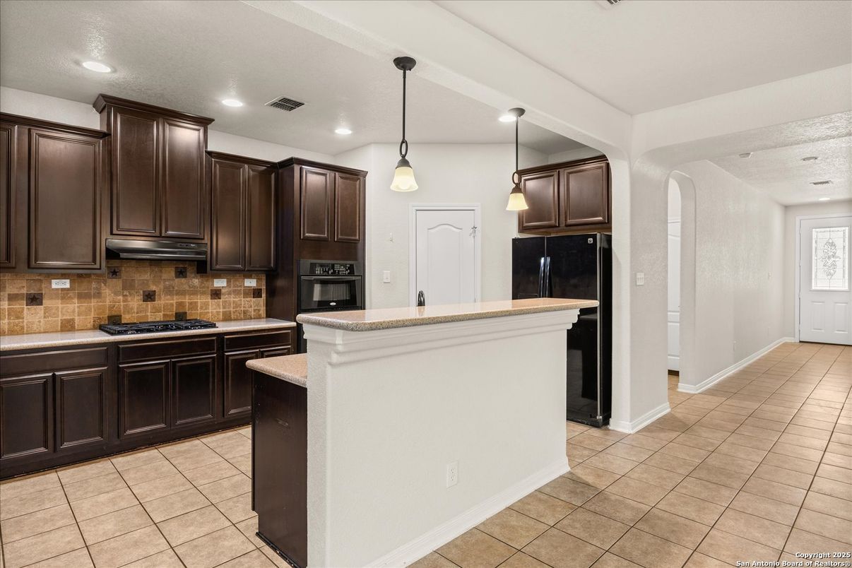 Interior, Kitchen, Pendant Lights, Recessed Lighting