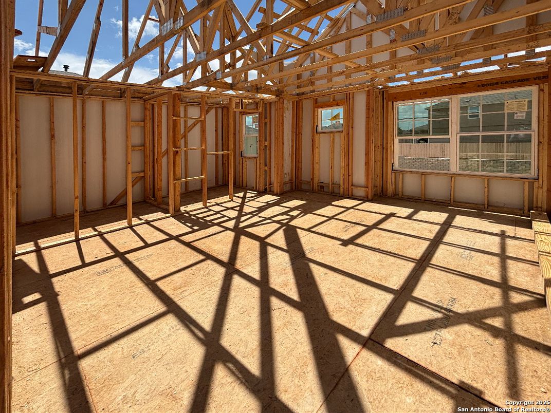 Exterior, Wooden Beams