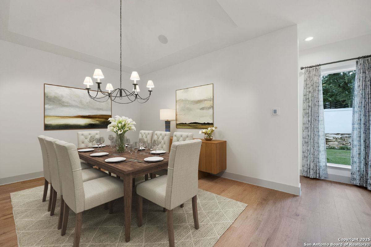 Chandelier, Dining room, Interior, Recessed Lighting, Wood Texture Flooring