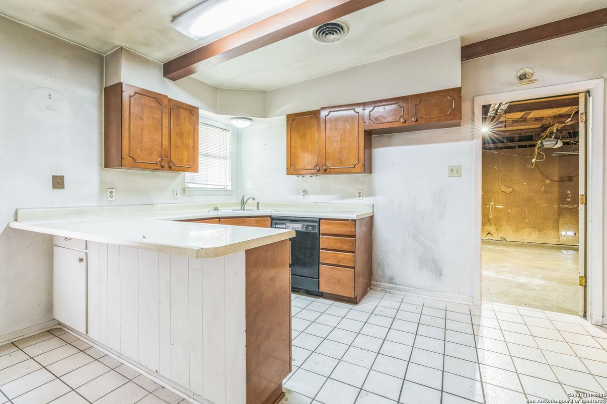 Interior, Kitchen