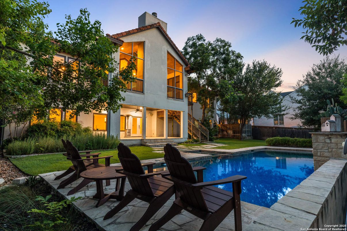 Backyard, Exterior, Pool