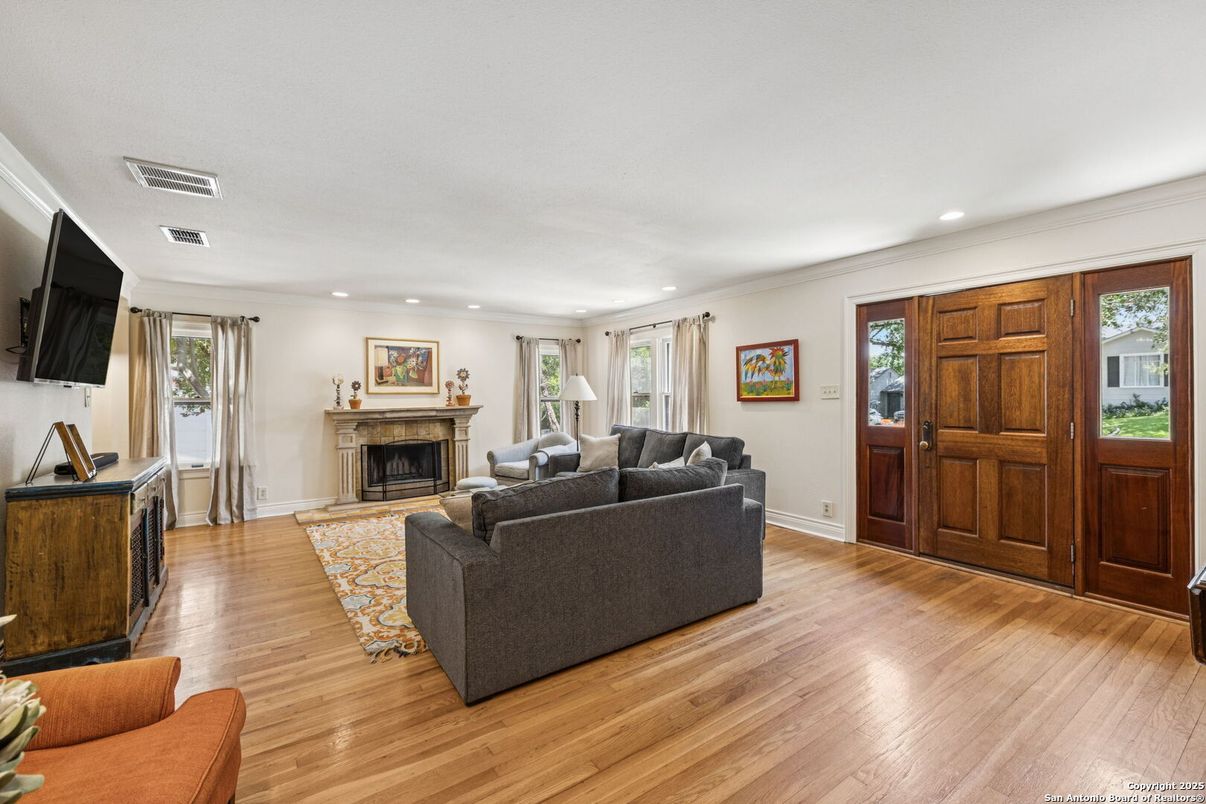 Fireplace, Interior, Living room, Recessed Lighting, Wood Texture Flooring
