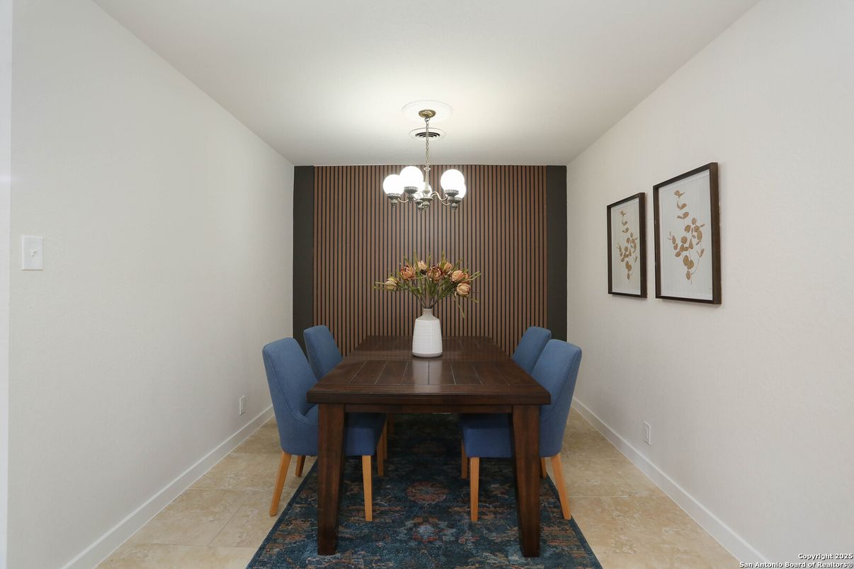 Chandelier, Dining room, Interior