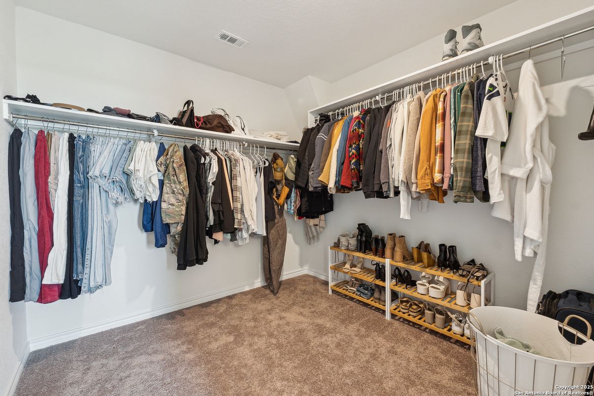 Interior, Walk-in Closets