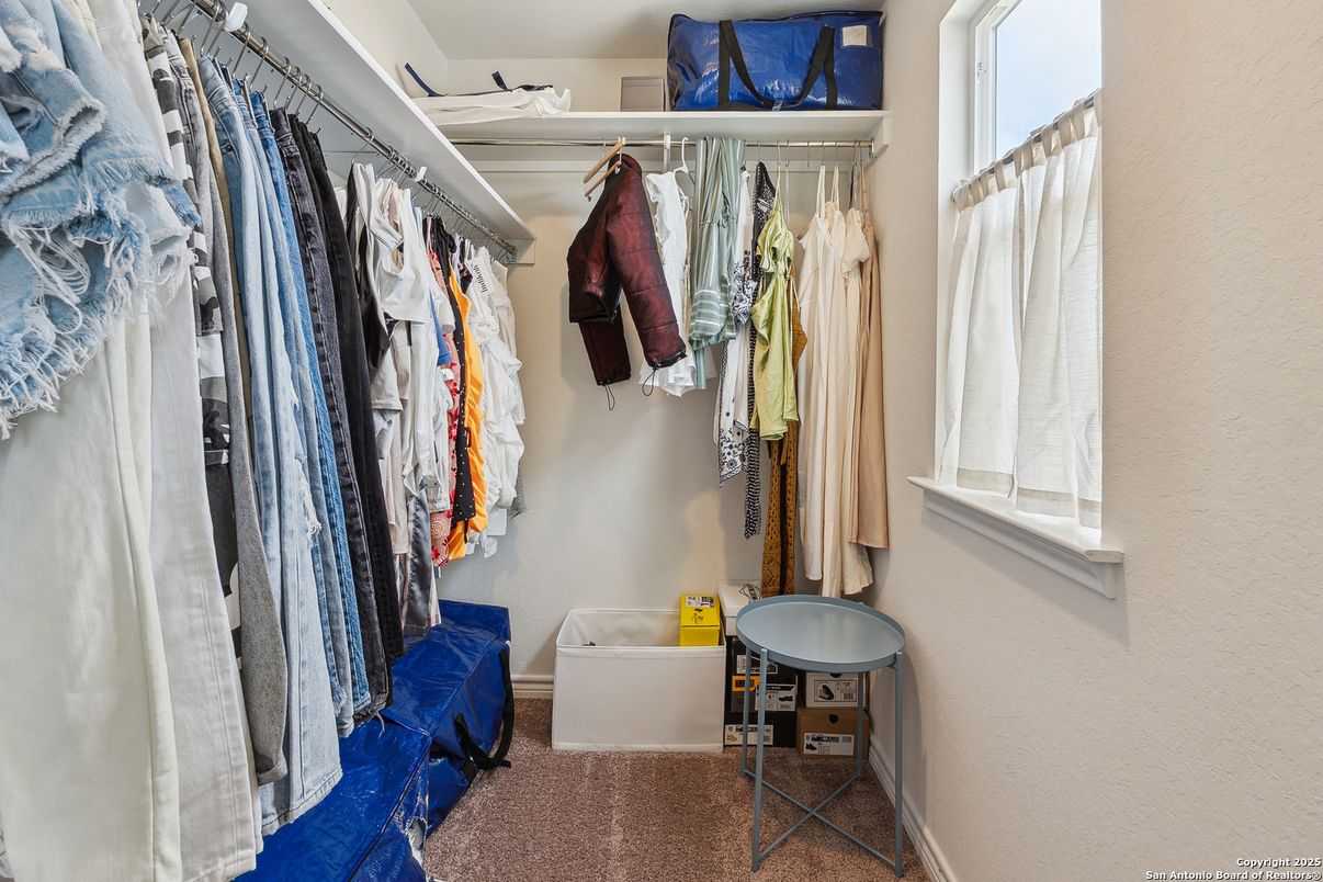 Interior, Walk-in Closets