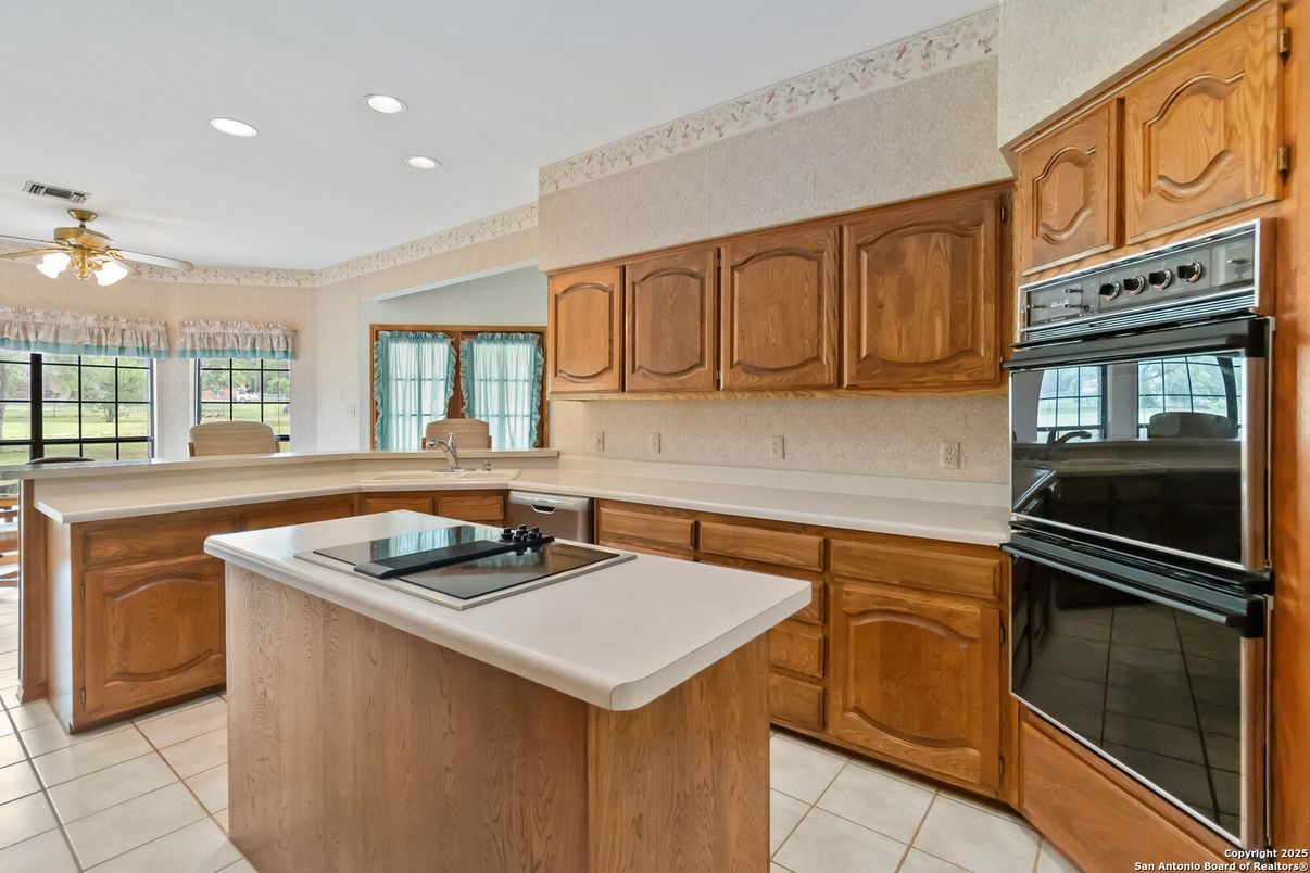 Interior, Kitchen, Recessed Lighting