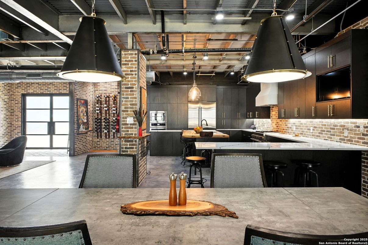 Interior, Kitchen, Pendant Lights, Stone Walls