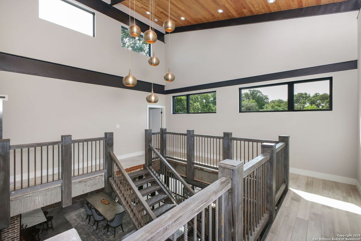 Interior, Pendant Lights, Recessed Lighting, Wooden Ceilings, Wood Texture Flooring
