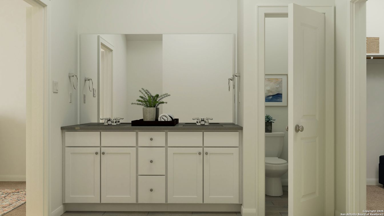 Bathroom, Dual Sink Vanities, Interior