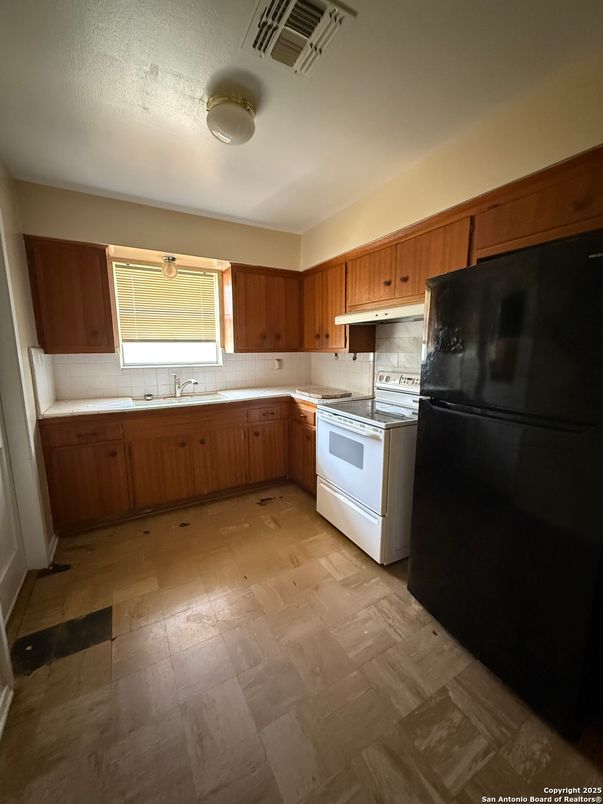 Interior, Kitchen