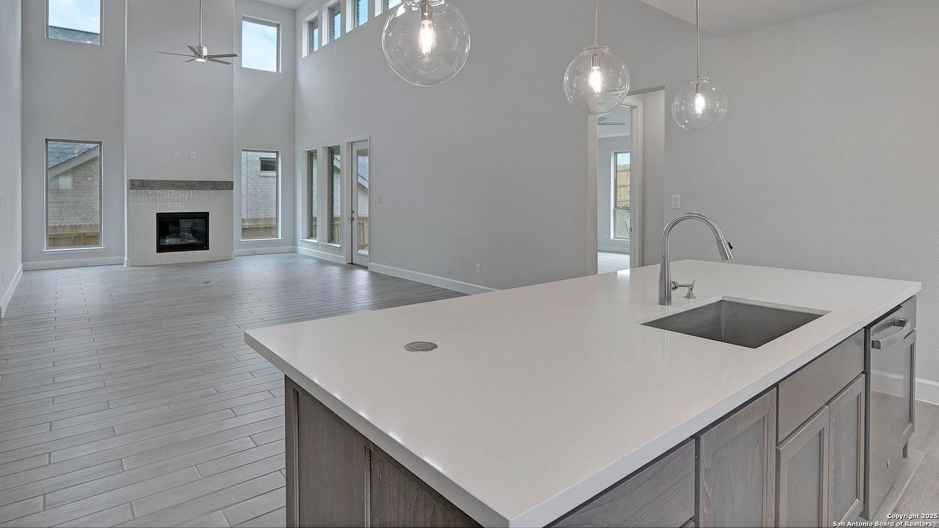 Fireplace, Interior, Kitchen, Pendant Lights, Wood Texture Flooring