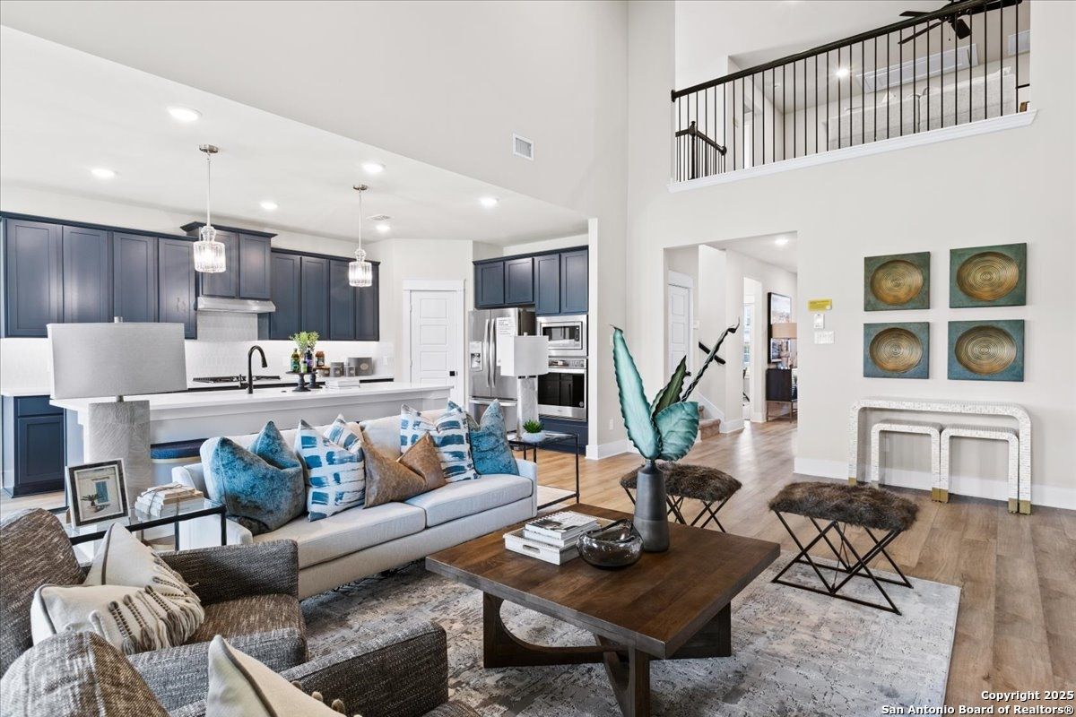 Interior, Kitchen, Living room, Pendant Lights, Recessed Lighting, Stainless Steel Appliances, Wood Texture Flooring