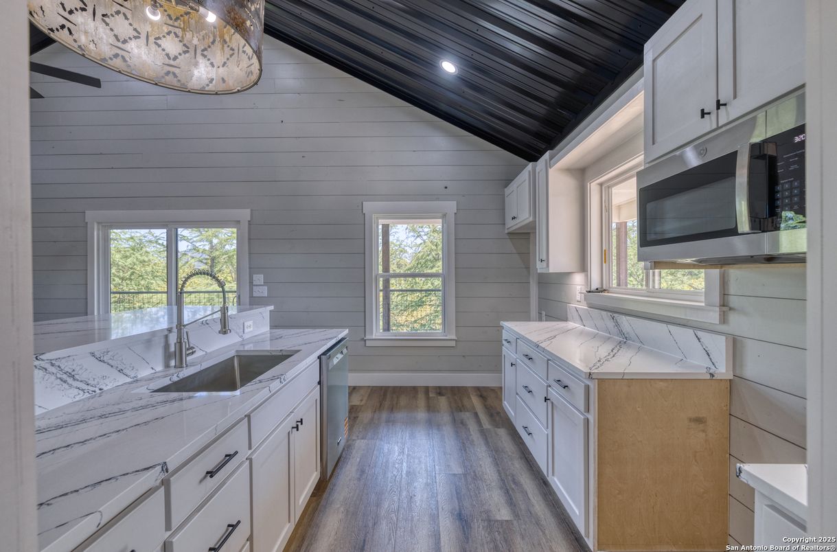 Interior, Kitchen, Recessed Lighting, Wood Texture Flooring