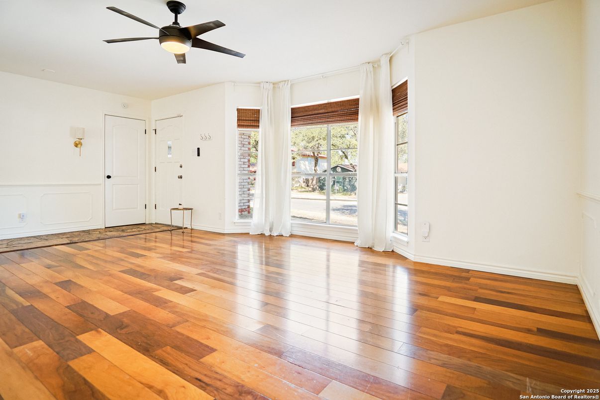 Empty room, Interior, Wood Texture Flooring