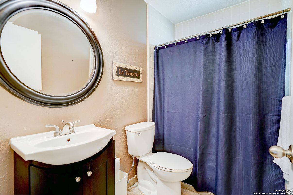 Bathroom, Interior