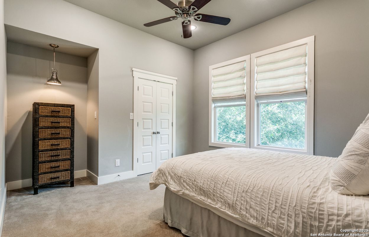 Bedroom, Interior, Pendant Lights