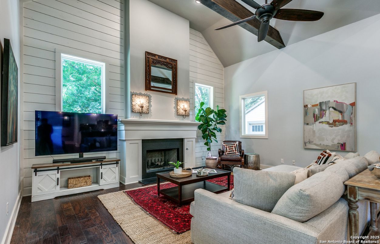 Fireplace, Interior, Living room, Recessed Lighting, Wood Texture Flooring