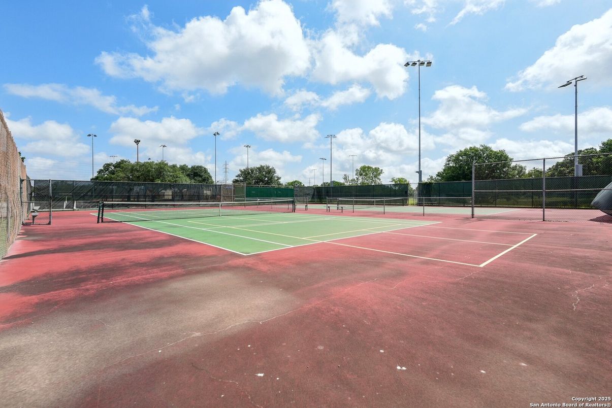 Exterior, Tennis Courts
