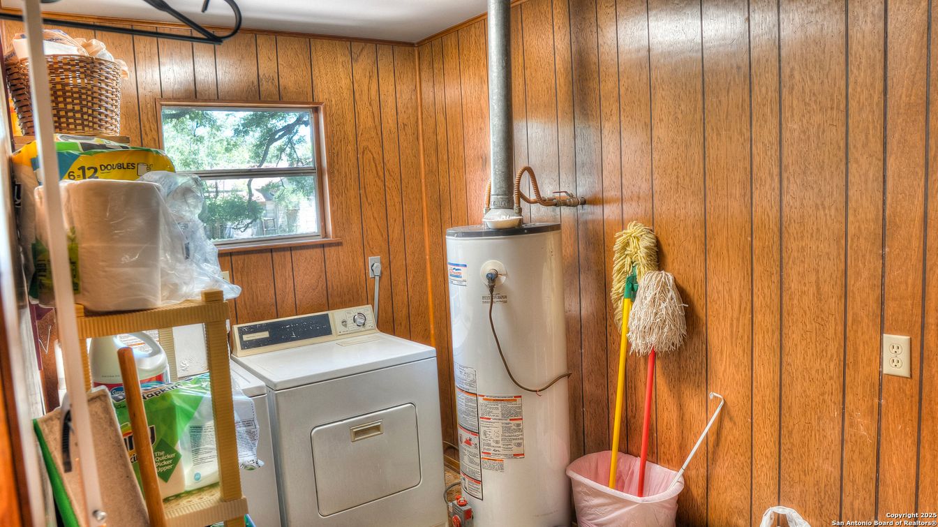 Interior, Washer, Wooden Walls