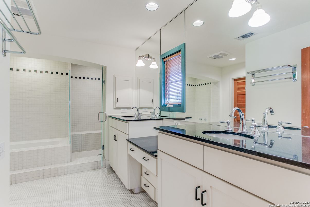Bathroom, Dual Sink Vanities, Glass Shower, Interior, Recessed Lighting