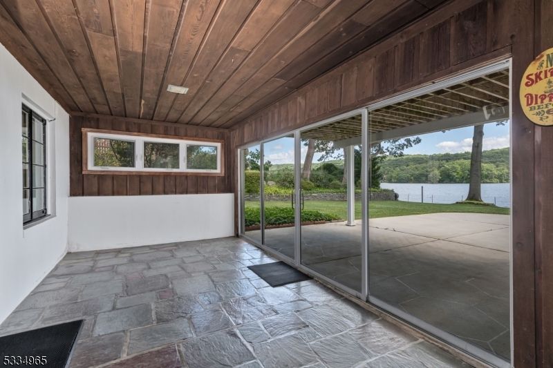 Interior, Sun Room, Wooden Ceilings