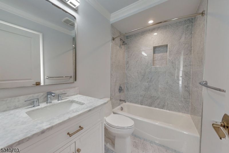 Bathroom, Interior, Marble, Marble Walls, Recessed Lighting