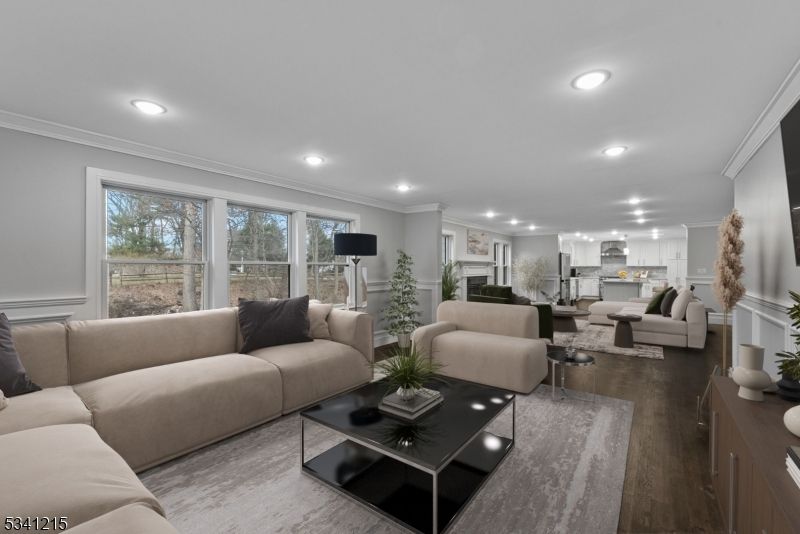 Dining room, Interior, Kitchen, Living room, Pendant Lights, Recessed Lighting, Wood Texture Flooring
