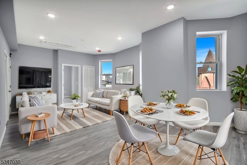Dining room, Interior, Living room, Recessed Lighting, Wood Texture Flooring