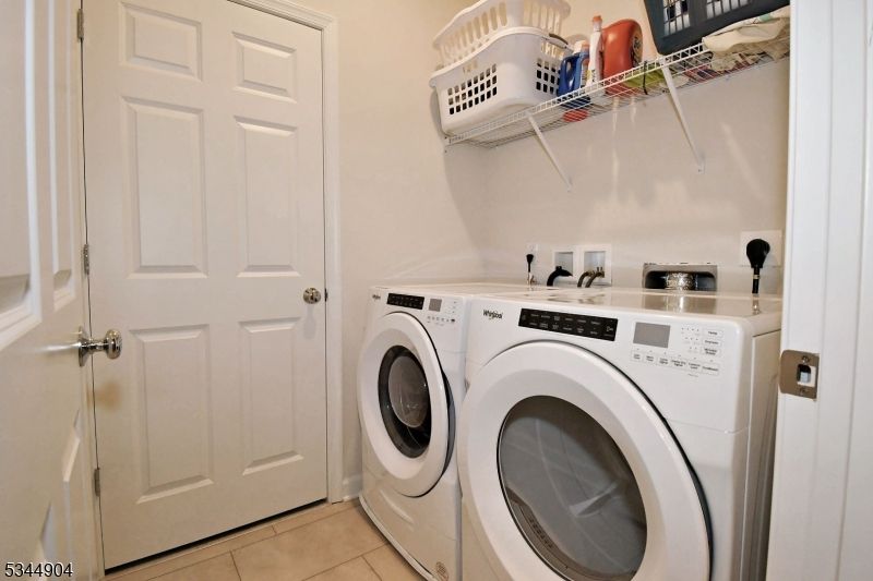 Interior, Washer