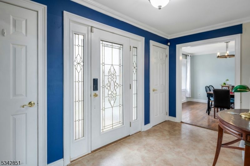 Dining room, Interior, Pendant Lights