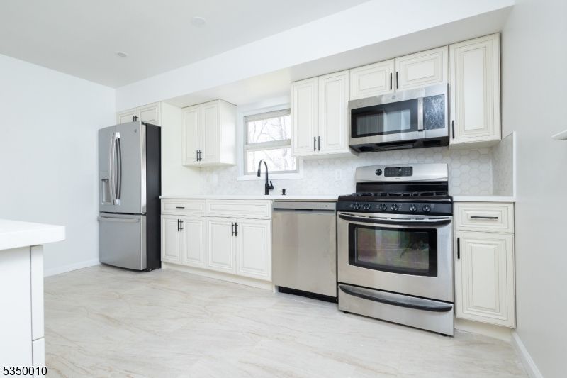 Interior, Kitchen, Marble, Recessed Lighting, Stainless Steel Appliances
