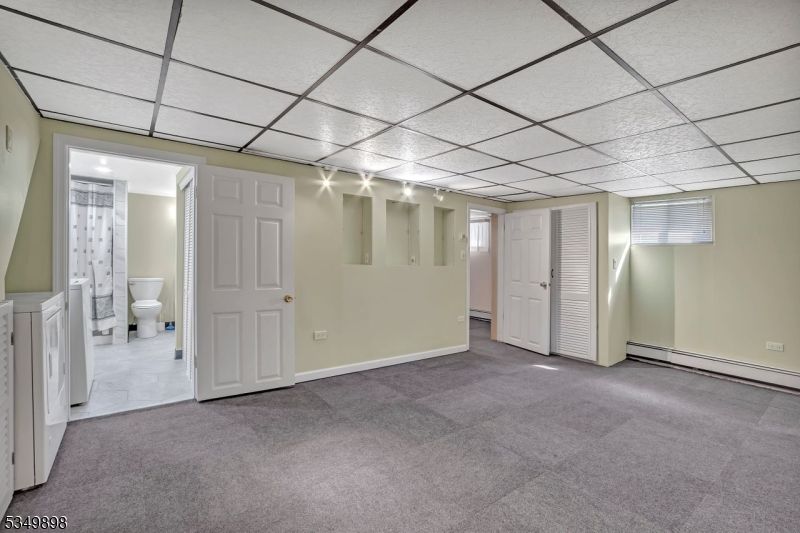 Bathroom, Empty room, Interior
