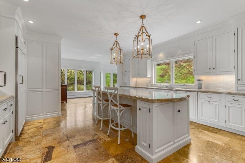 Chandelier, Interior, Kitchen, Pendant Lights, Recessed Lighting