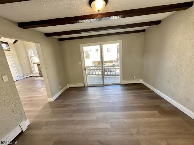 Empty room, Interior, Wooden Beams, Wood Texture Flooring