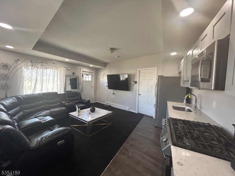 Interior, Kitchen, Living room, Recessed Lighting, Wood Texture Flooring