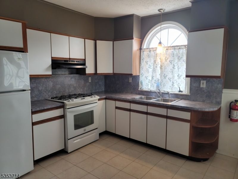 Interior, Kitchen, Pendant Lights