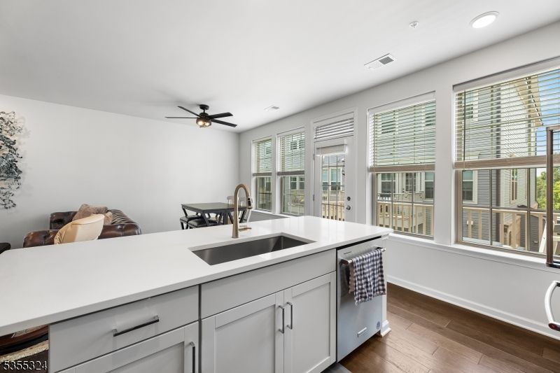 Dining room, Interior, Kitchen, Recessed Lighting, Wood Texture Flooring