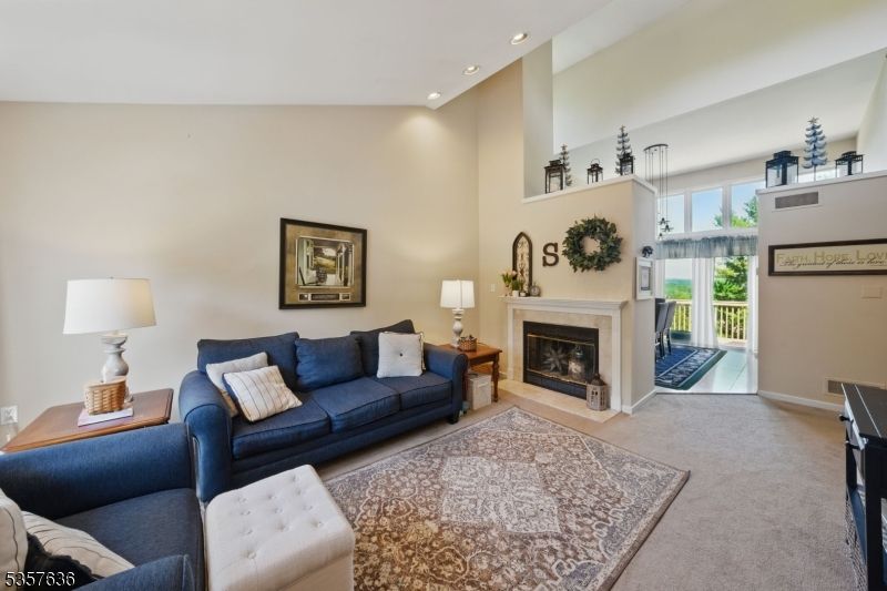 Fireplace, Interior, Living room, Recessed Lighting