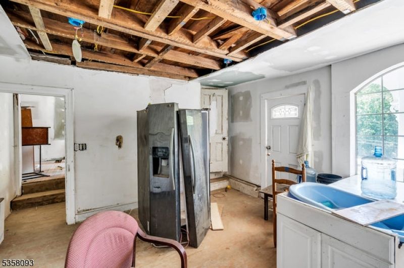 Interior, Wooden Beams