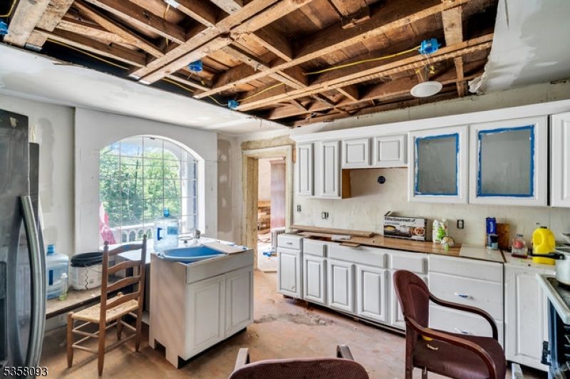 Interior, Kitchen, Wooden Beams, Wooden Ceilings