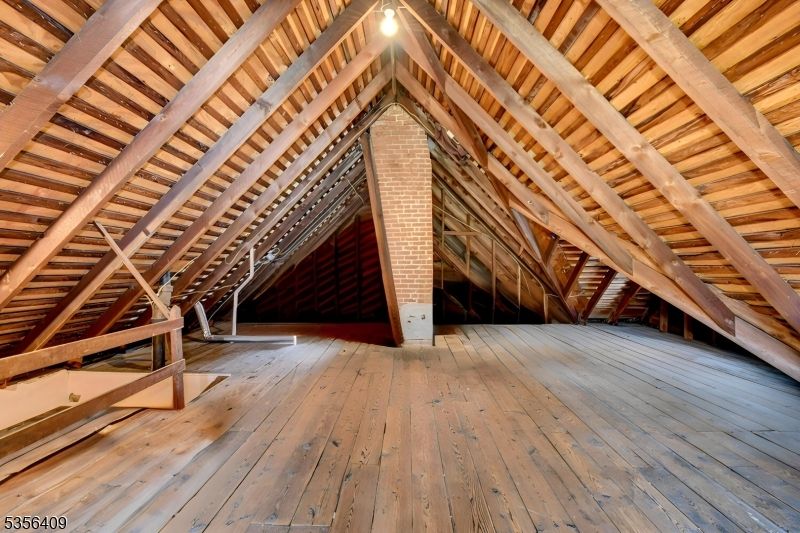 Empty room, Interior, Wooden Beams, Wooden Ceilings, Wood Texture Flooring, Wooden Walls
